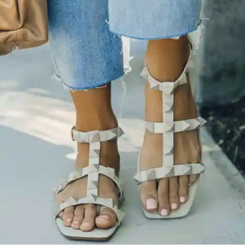 VICi SHUSHOP SOLD OUT BABE STUDDED SQAURE TOE SANDAL - BONE